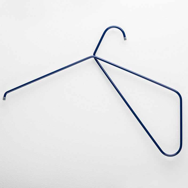 { product.featured_image.alt | escape }}