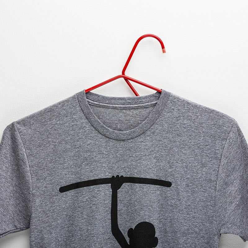 { product.featured_image.alt | escape }}