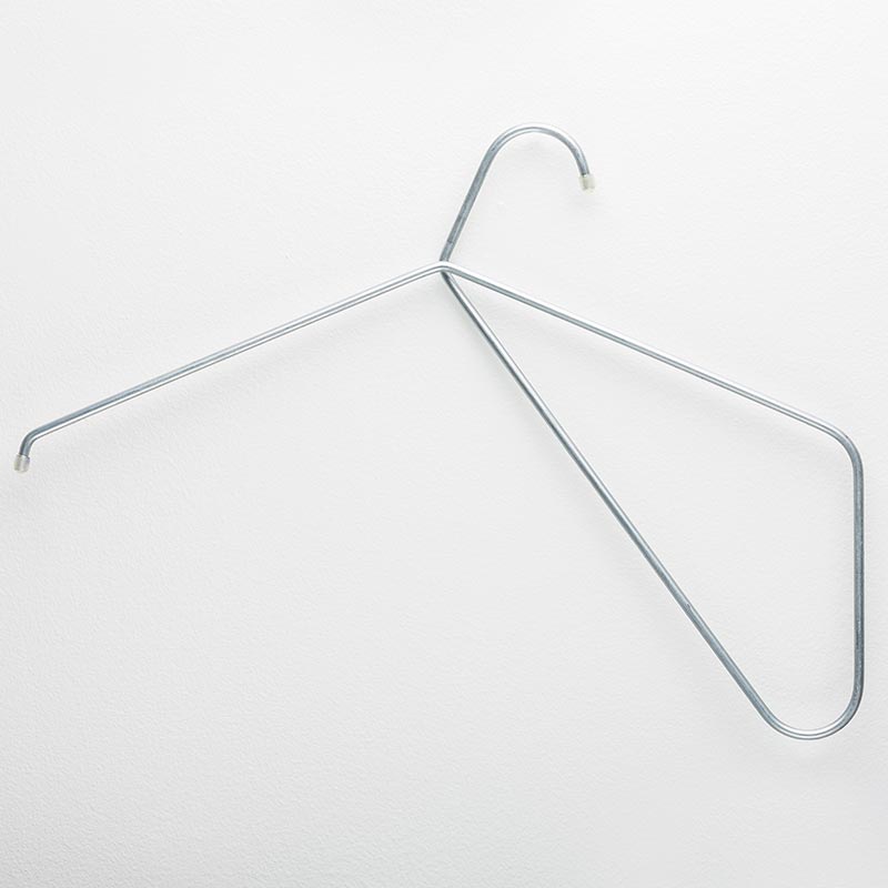 { product.featured_image.alt | escape }}
